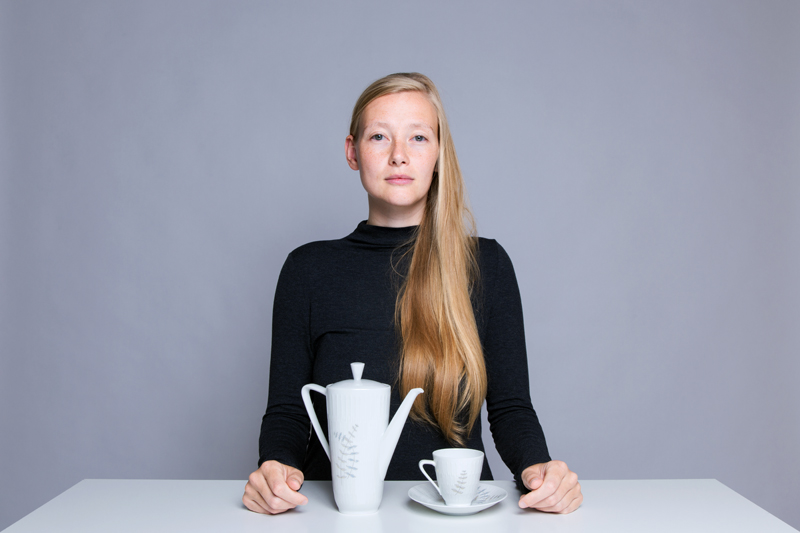 Anleitung - Tasse Kaffee einschenken - How to pour a cup of coffee