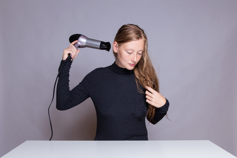 Anleitung - Sich die Haare föhnen - How to blow-dry your hair