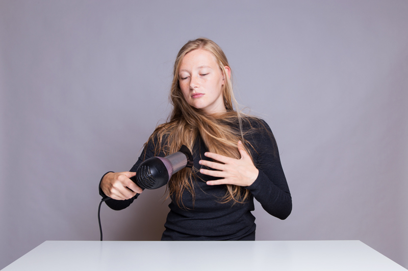 Anleitung - Sich die Haare föhnen - How to blow-dry your hair