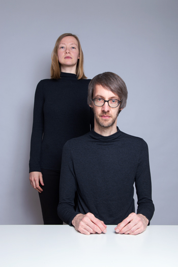 Anleitung - Jemandem über die Schulter schauen - How to look over someone's shoulder