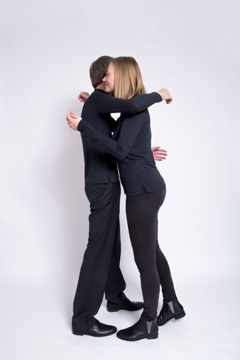 Anleitung - Sich umarmen - How to hug someone